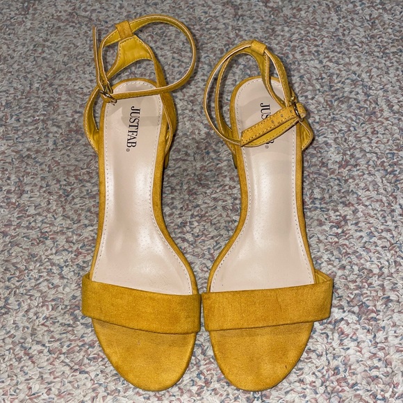 JustFab Mustard Yellow Block Heel - Picture 1 of 3